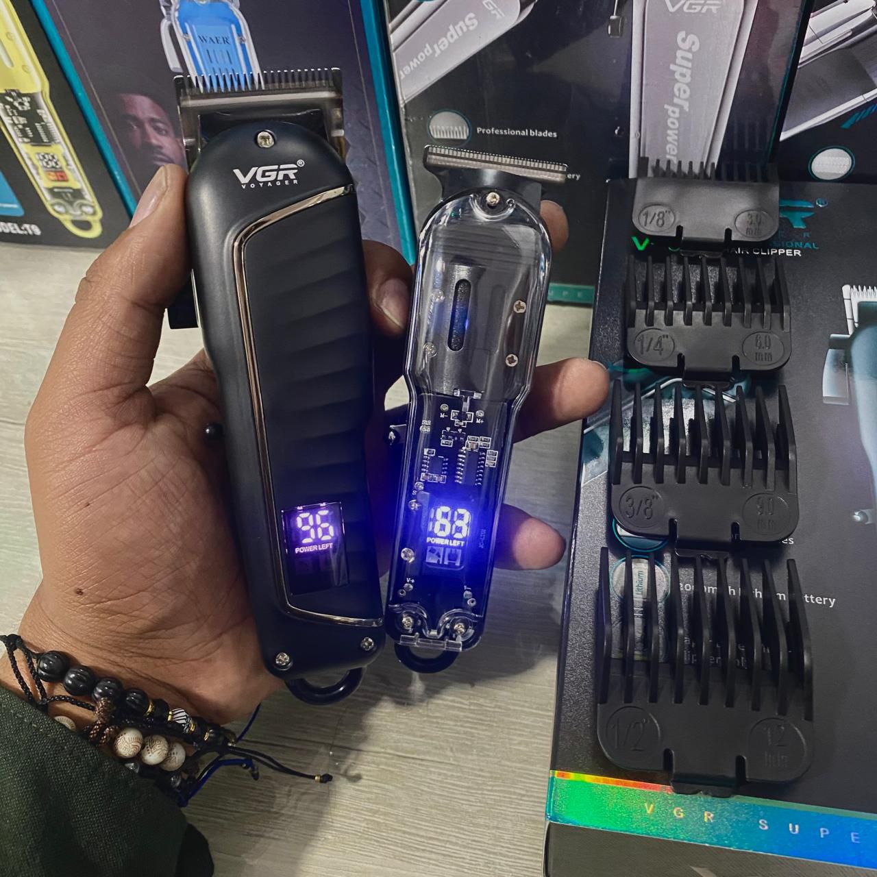 Vgr 683 + T9 Model